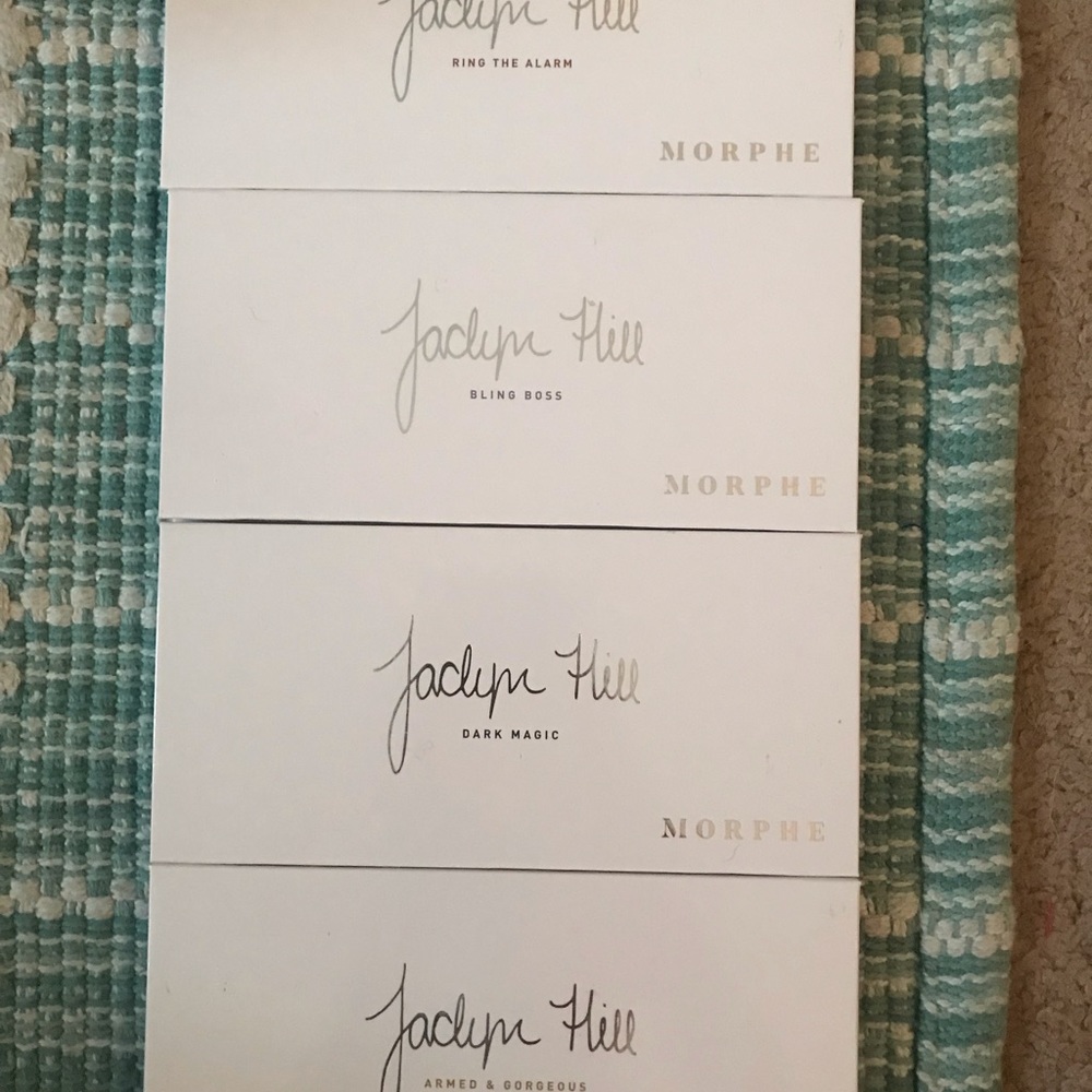 Jaclyn Hill - the vault shadows